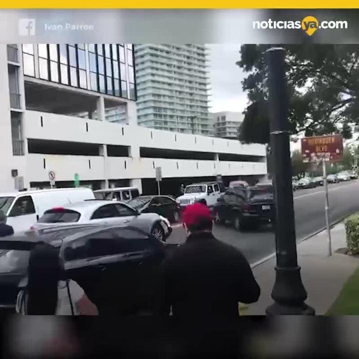 CONDUCTOR SE FUGA TRAS CAÓTICO CHOQUE Y PERSECUCIÓN DE TESTIGOS