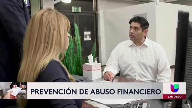 Entrenan a empleados de banco para evitar que adultos mayores sean víctimas de fraude