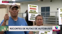 Padres de familia protestan por la cancelacion de rutas de autobuses en la preparatoria de San Ysidro