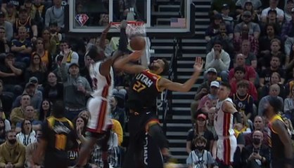 Dunk of the Night : Bam Adebayo