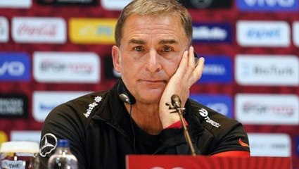 A Milli Takımımız'ın hocası Kuntz'a yöneltilen soru kıyameti kopardı! Tepki yağıyor