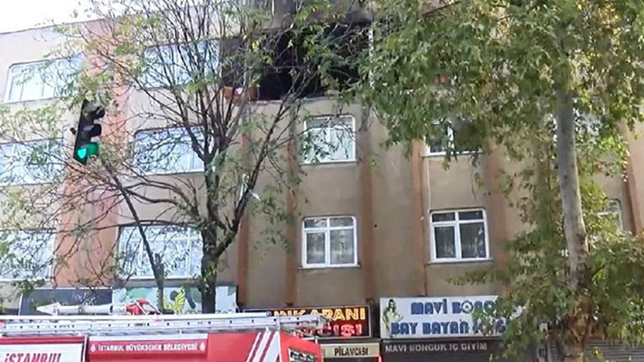 Bağcılar'da bulunan 4 katlı bir binada patlama