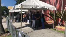 Fila para homenaje de Jose Jose