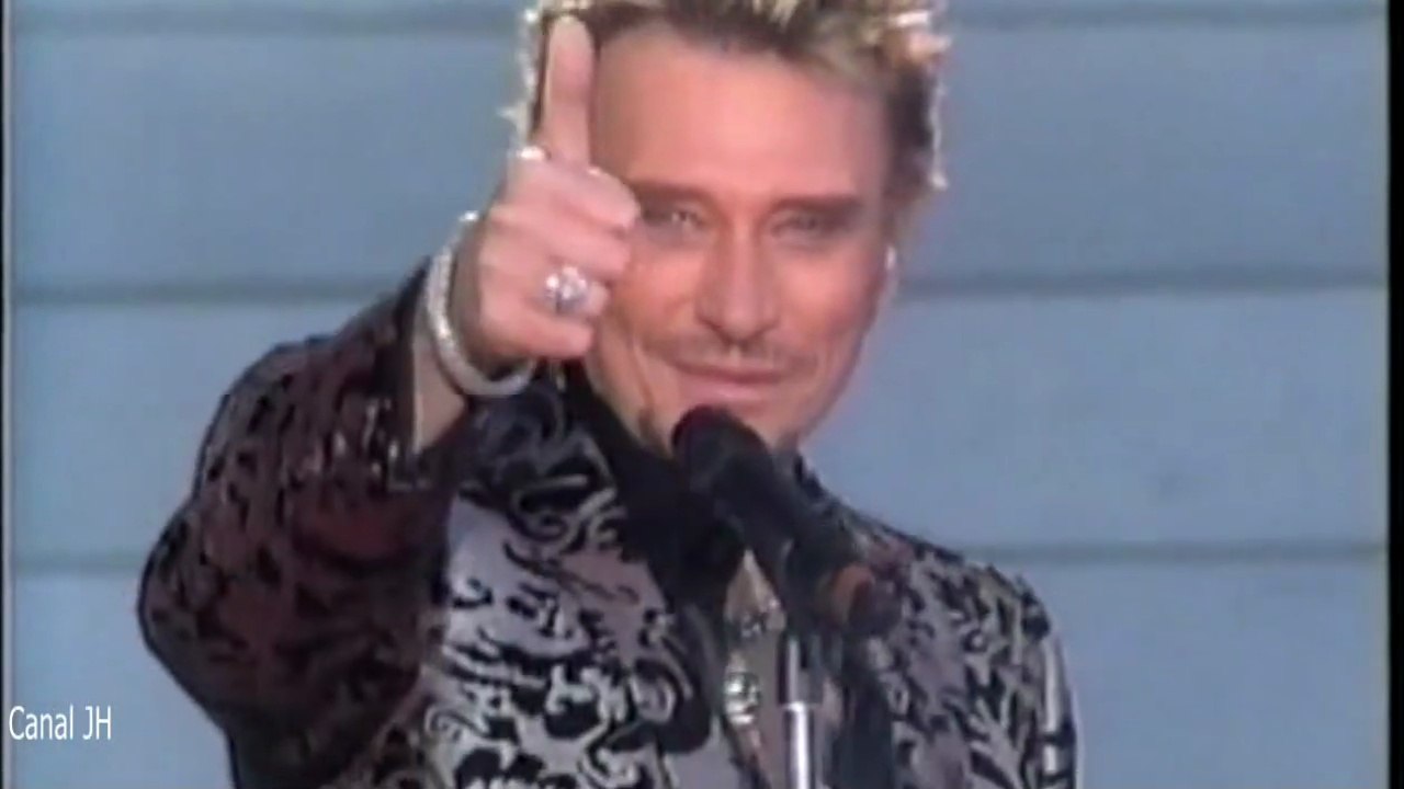 Johnny Hallyday "Je suis né dans la rue" Tour Eiffel 2000