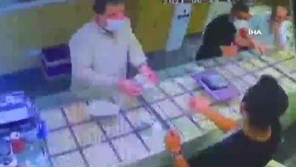 İstanbul'da tırnakçılık ve yankesicilik yapan bir şahıs yakalandı