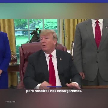 Trump firma orden ejecutiva para unificar familias