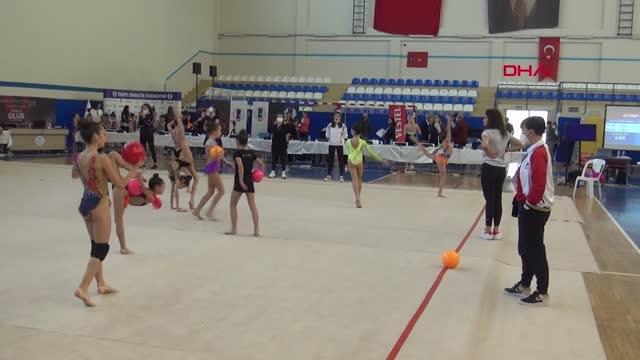SPOR Küçükler Ritmik Cimnastik Türkiye Şampiyonası, Manavgat'ta başladı