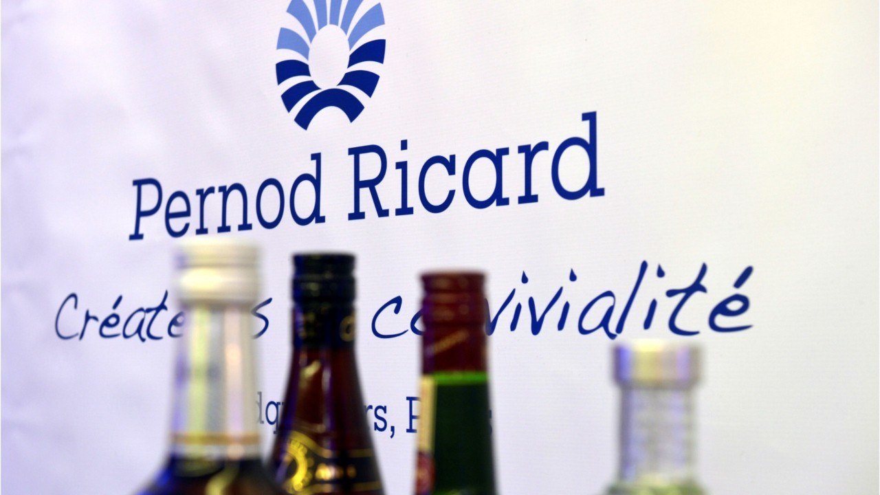 Une nouvelle inscription va apparaître sur toutes les bouteilles Pernod-Ricard vendues dans le monde