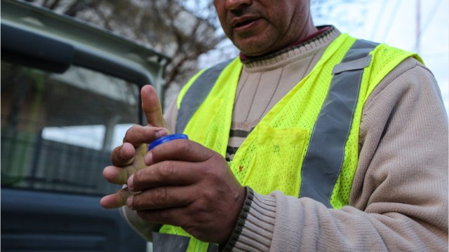 Covid-19 : le Dr Raoult propose de tester le Vicks VapoRub mais se fait contredire par la marque