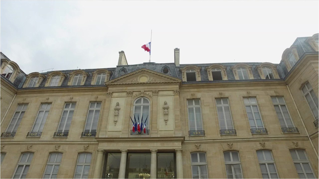 Dépenses florales, courrier de Brigitte Macron… les dix chiffres clefs des comptes de l’Elysée en 2020