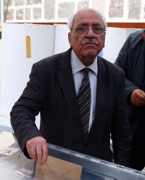 Şair, yazar ve fikir adamı Sezai Karakoç vefat etti