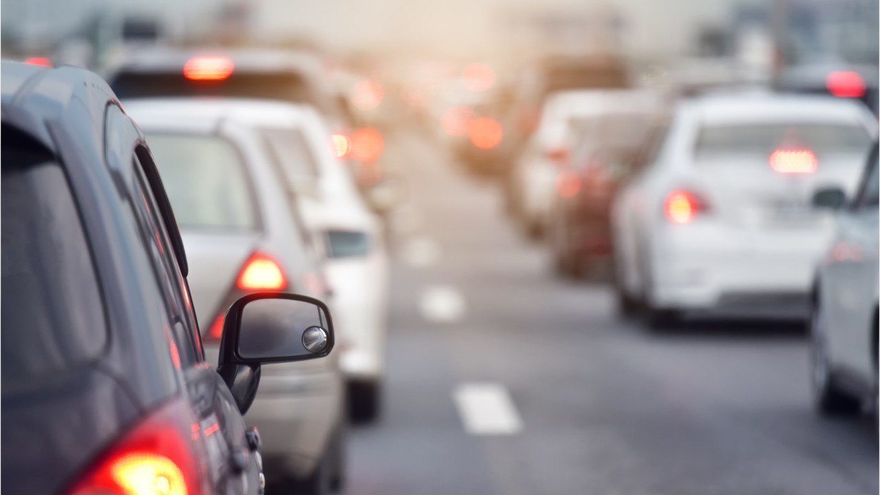 Fin des moteurs essence et diesel : l'UE fixe une date