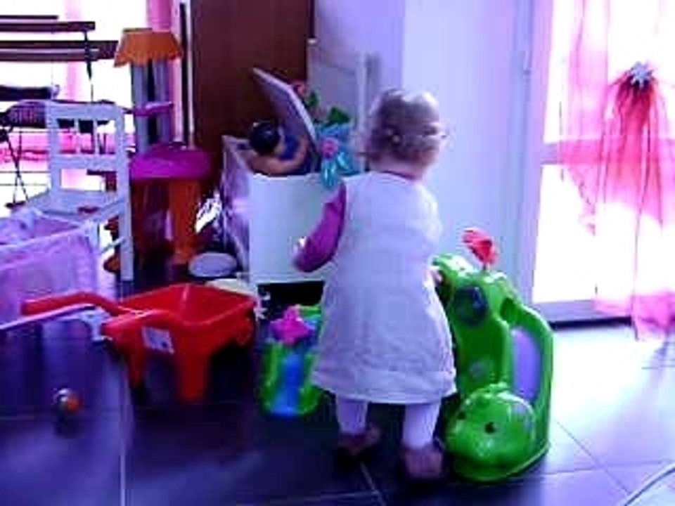 MOV00458