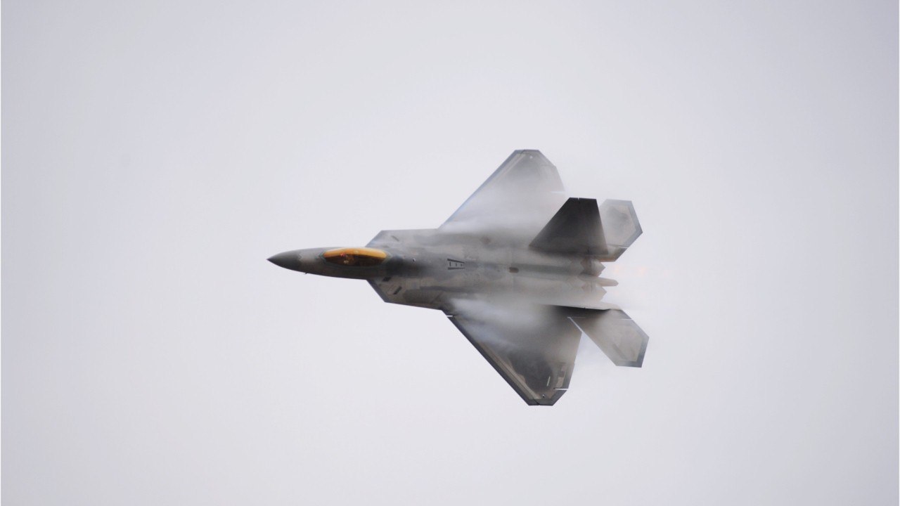 La Chine développe un bombardier furtif équipé de missiles nucléaires