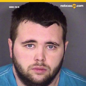 Maestro tiene fiestas sexuales con alumnos