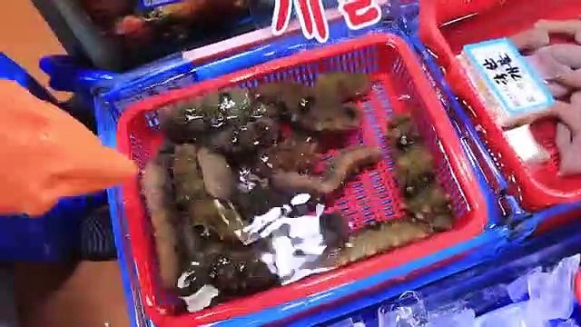 Assorted Seafood Sashimi Penisfish Seasquirt Seacucumber Abalone in Seoul, Korean Seafood