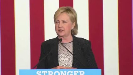 Clinton: "Me opongo al TPP"
