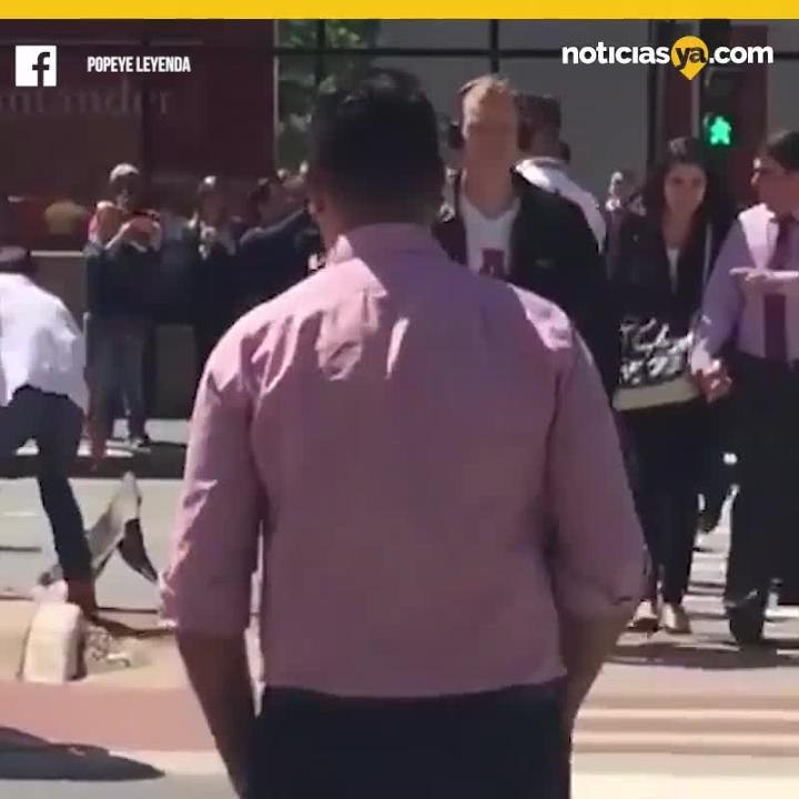 Choca por mirón
