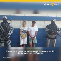 Padres dan mata rata a su hija de dos años