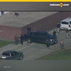 Policía confirma pistolero activo en escuela de Texas