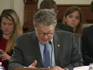 Archivo: Sessions testifica ante el Senado