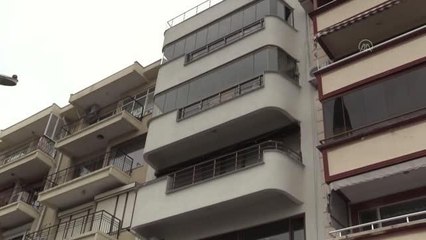 ÇANAKKALE - Evlerinde bıçaklı saldırıya uğrayan çift yaşamını yitirdi