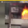 Mujer cae desde quinto piso al intentar escapar de un incendio