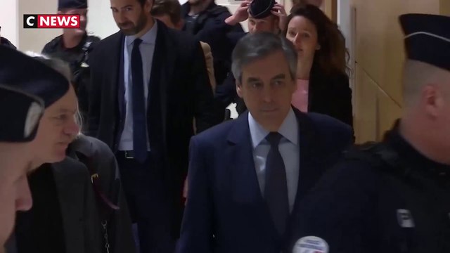 Emplois fictifs : Penelope et François Fillon de retour au tribunal