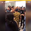 Padres arman trifulca en aeropuerto de Argentina tras retención de sus hijas