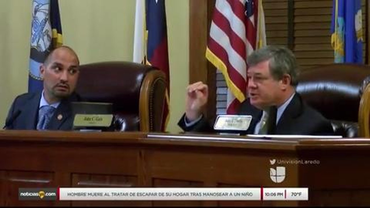 Noticias Laredo 10pm 111317 - Clip - comisionados