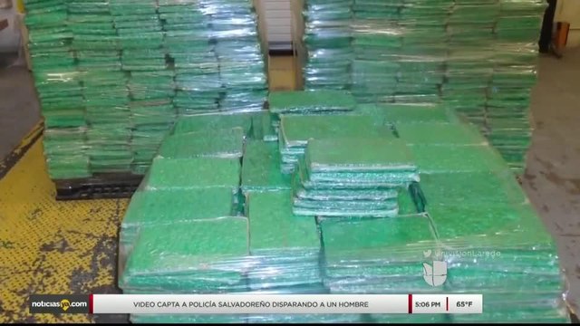 Noticias Laredo 5pm 011218 - Clip Decomiso