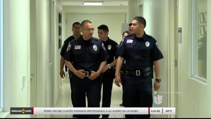 Noticias Laredo 5pm 022318 - Clip - nuevos policias
