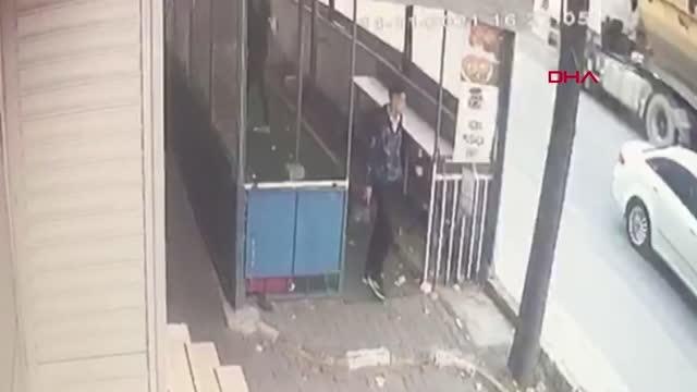 Son dakika haber: SULTANGAZİ'DEKİ YANGINDA KUNDAKLAMA ŞÜPHESİ