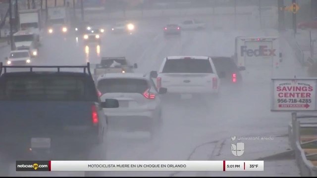 Noticias Laredo 5pm 120717 - Clip- Frio En Laredo