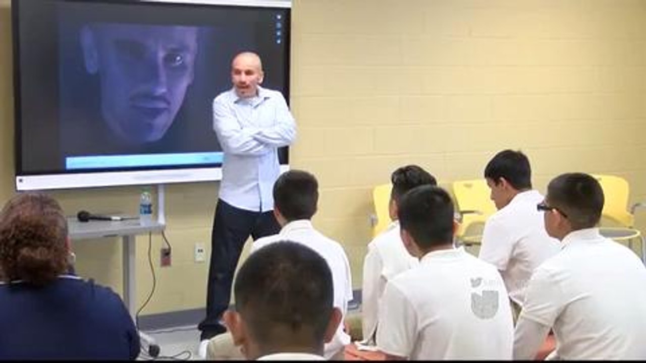 Noticias Laredo 10pm 092917 - Clip - actor