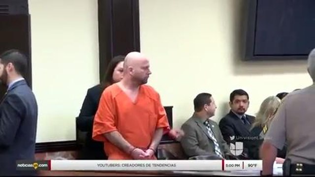 Noticias Laredo 5pm 110717 - Clip Todd Boyes