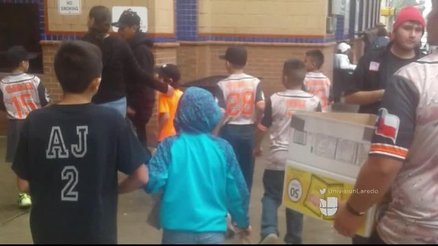 Noticias Laredo 5pm 111317 - Clip - outlaws