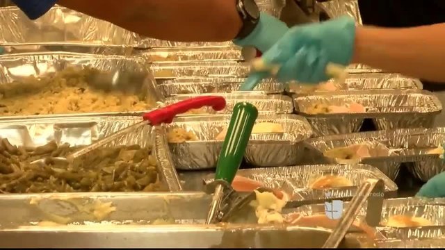 Noticias Laredo 5pm 110317 - Clip Feast of Sharing