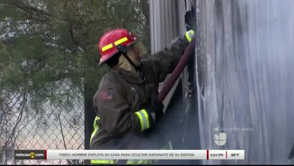 Noticias Laredo 5pm 091817 - Clip - incendio