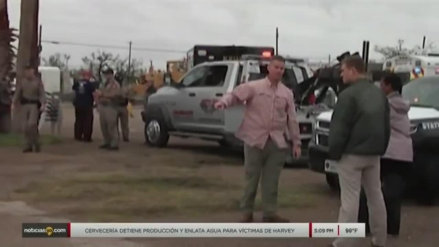 Noticias Corpus Christi 5pm 082817 - Clip Rockport