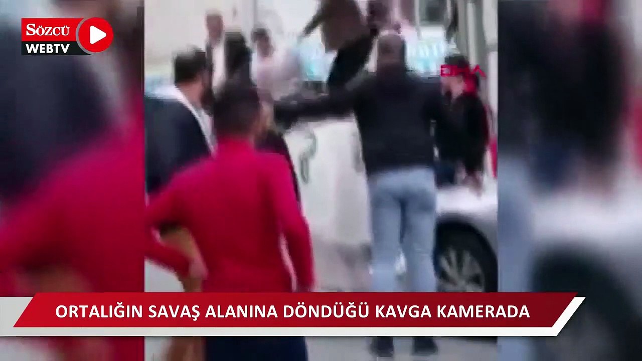 Esenyurt'ta ortalığın savaş alanına döndüğü kavga kamerada