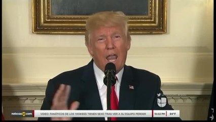 Скачать видео: Presidente Trump critica a supremacistas blancos