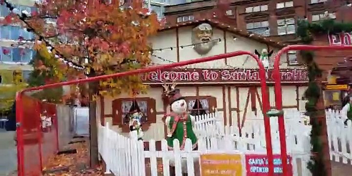 Christmas in Sheffield Preview of Sheffield city centre's Christmas market. Preparations are nearly ready to open the market this Monday, November 15. Take a tour of the town here to see what's in store