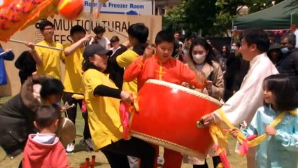 Thousands across Adelaide celebrate multiculturalism