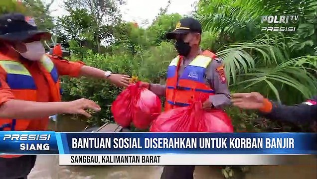 Polres Sanggau Serahkan Bantuan ke 2 Desa di Kapuas yang Terdampak Banjir