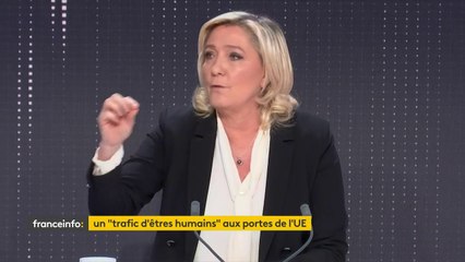 Crise migratoire à la frontière Biélorusse : "Résolument non, il ne faut pas ouvrir la frontière, on ne cède pas au chantage", déclare Marine Le Pen