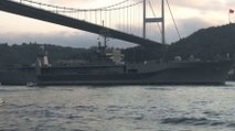 ABD savaş gemisi İstanbul Boğazı’ndan geçti