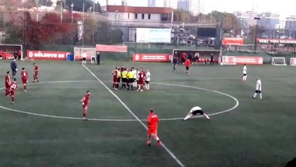 Gülsuyuspor - Kartalspor derbisinde son düdük çaldı, taraflar arasında meydan savaşı çıktı