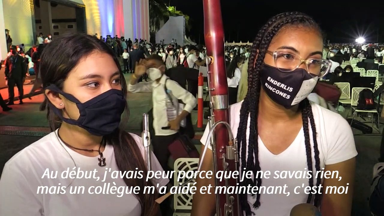 Venezuela: des milliers de musiciens réunis pour battre le record du plus grand orchestre