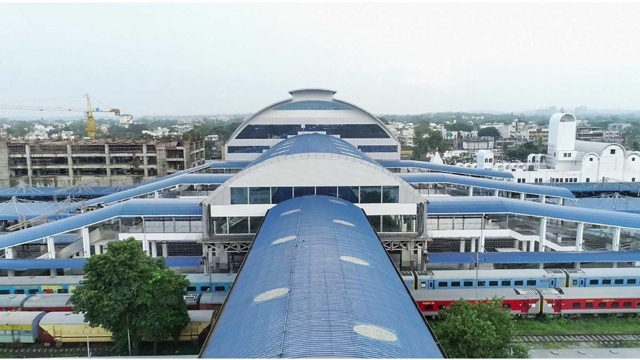 PM inaugurates India's 'most modern' railway station in MP